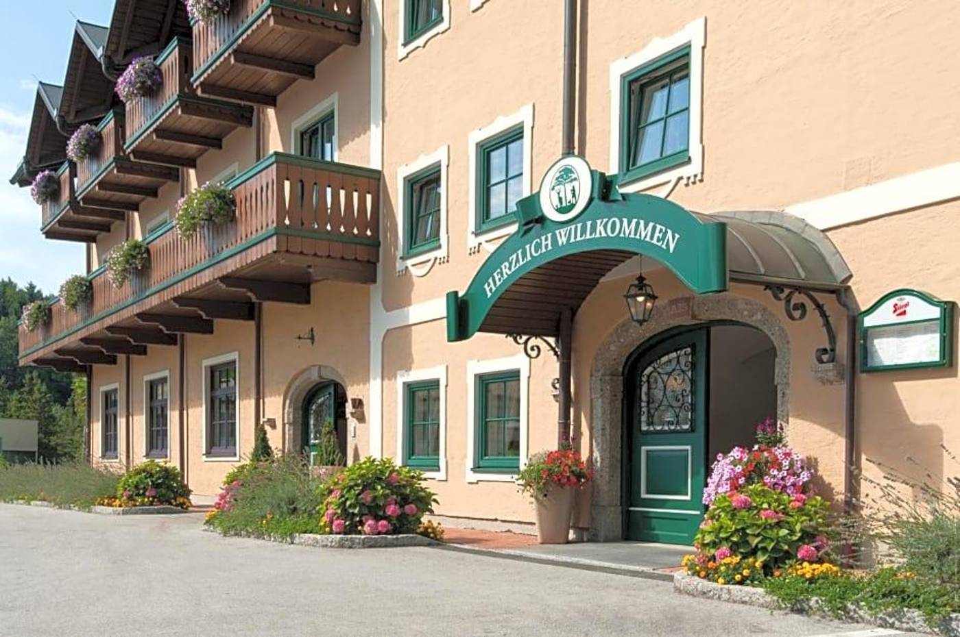 Hotel Gasthof Der Jagerwirt-Austria-BERGHEIM-General view-3