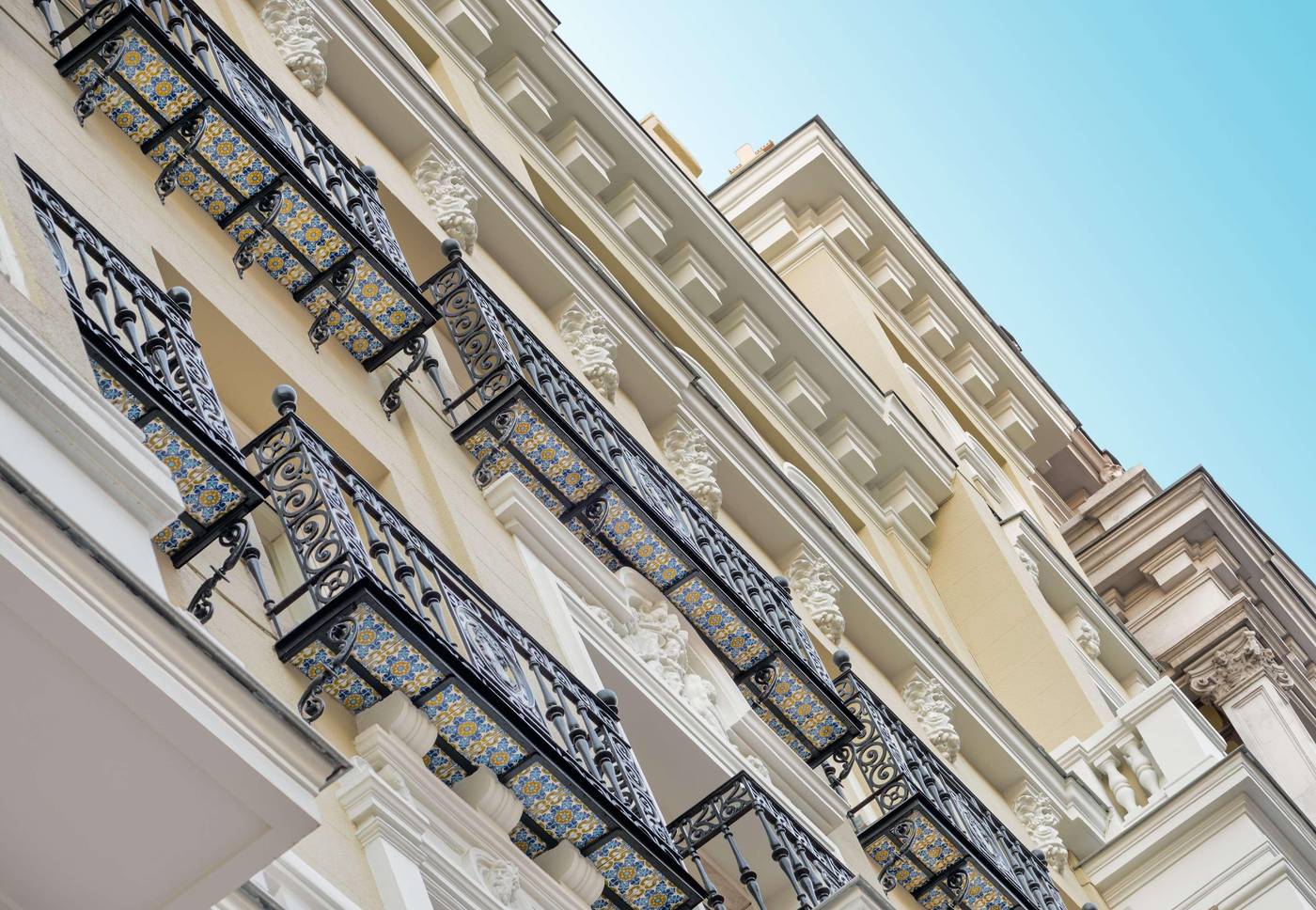 Catalonia-Gran-Via-Madrid-General-view-55