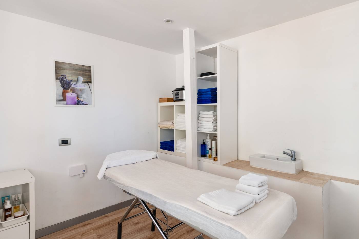 Catalonia-Oro-Negro-Sports-and-Entertainment-58