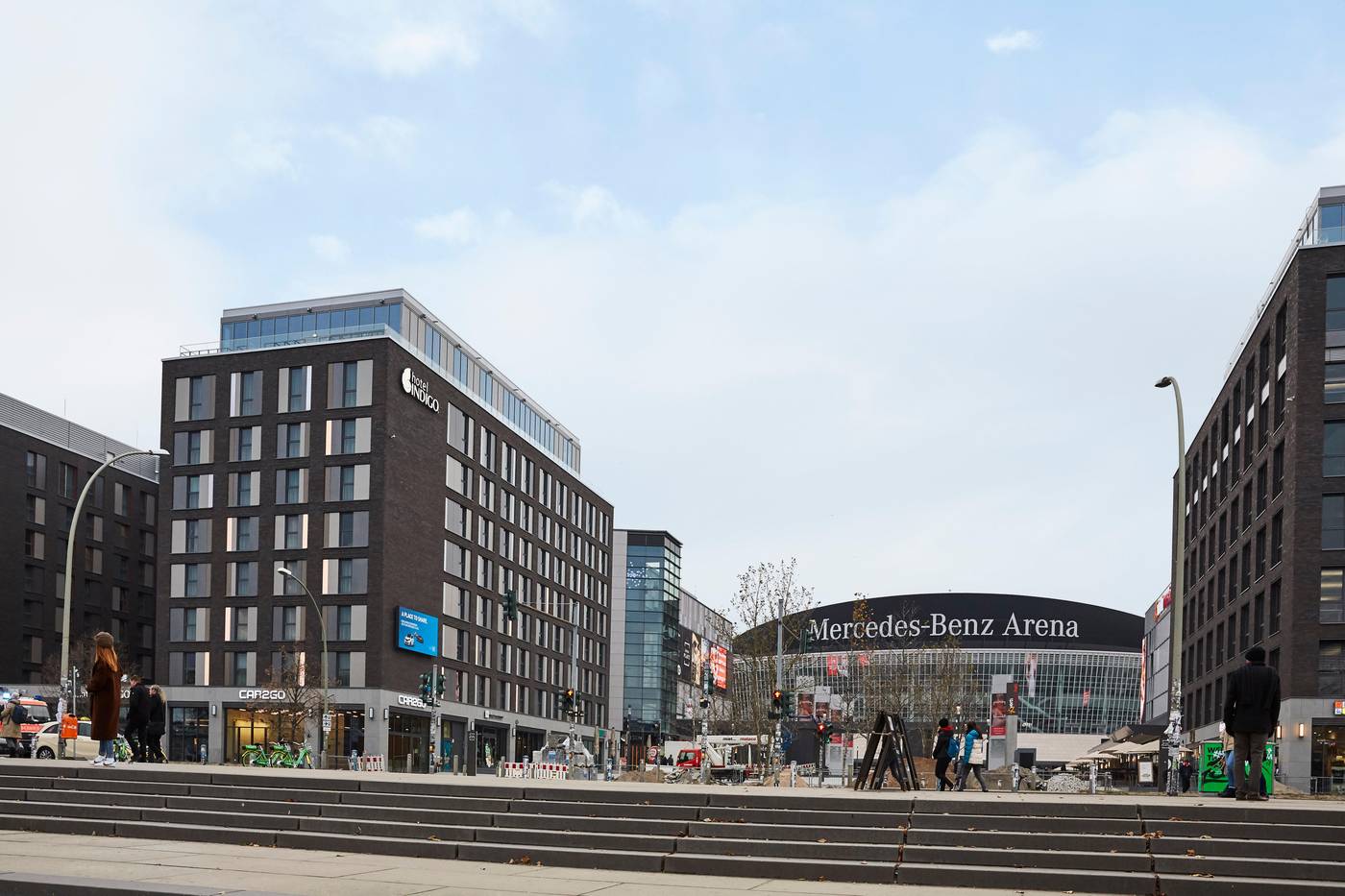 Hotel-Indigo-Berlin---East-Side-Gallery-General-view-2