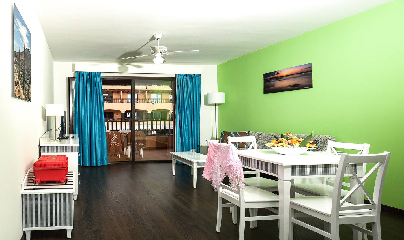 Coral-Los-Alisios-Room-31