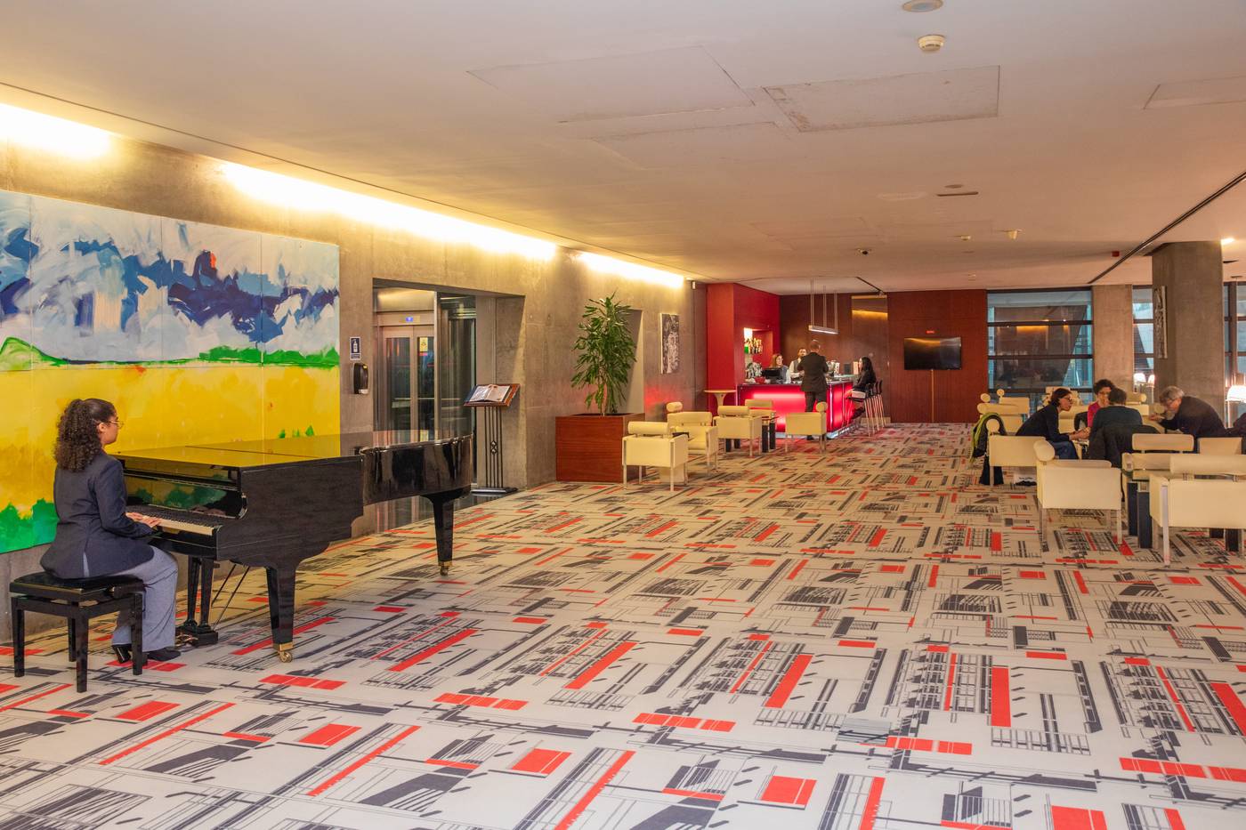 VIP-Executive-Arts-Hotel-Bar-13