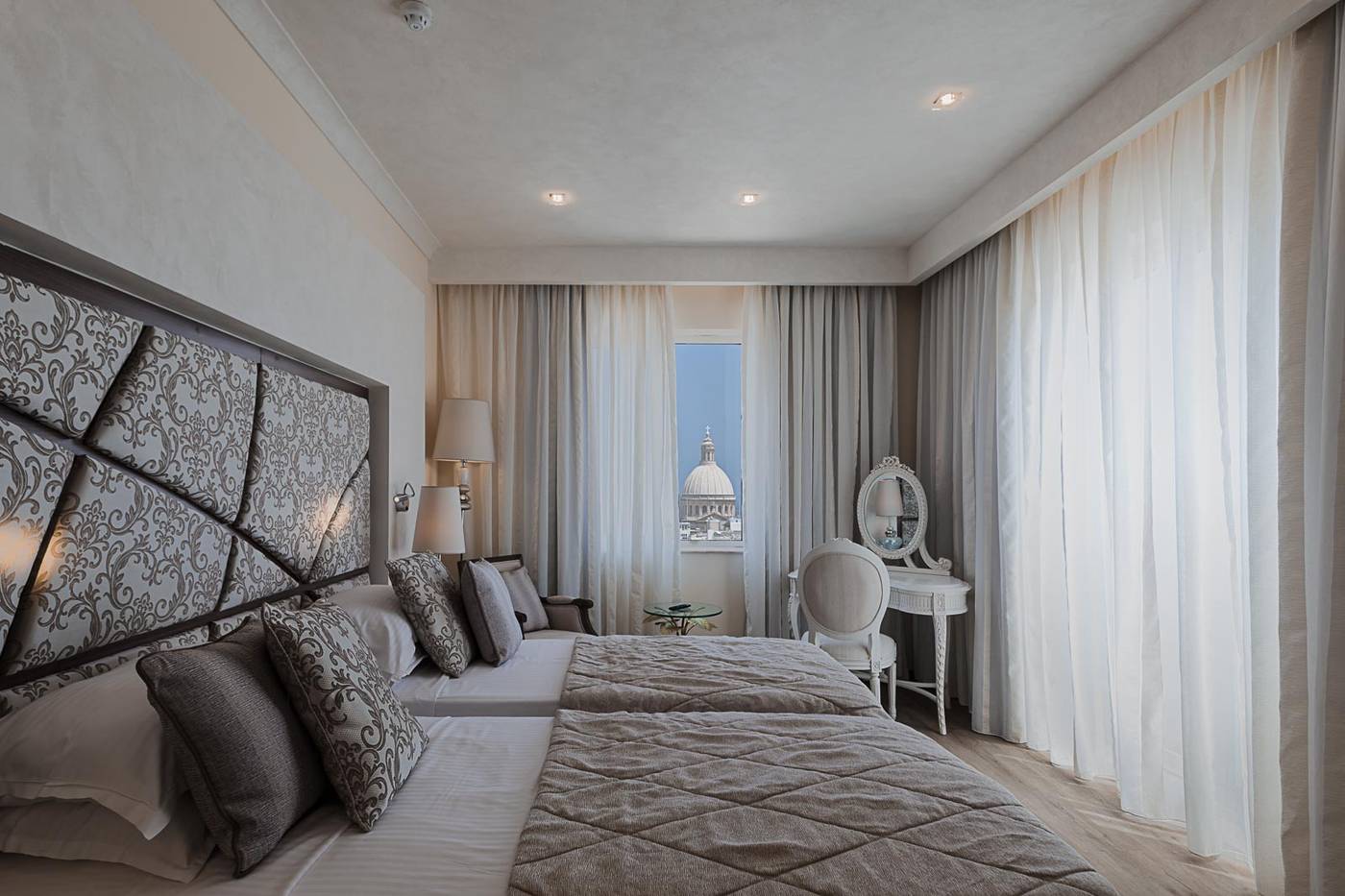 Osborne-Hotel-Room-15