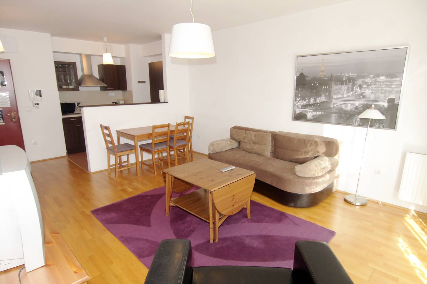 Gozsdu-Court-Room-26