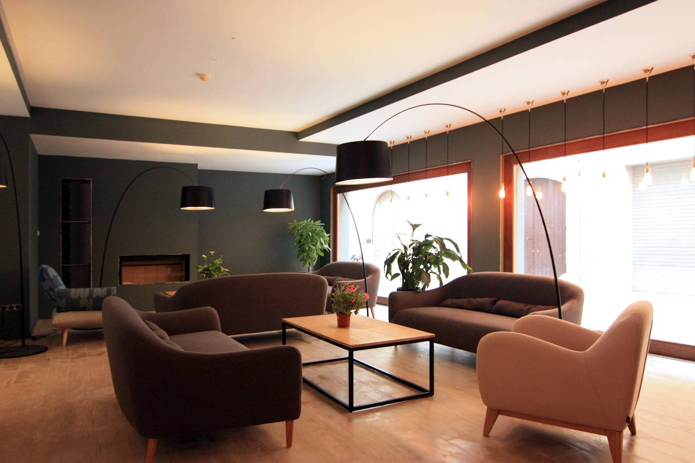 Raval-De-La-Mar-Lobby-25