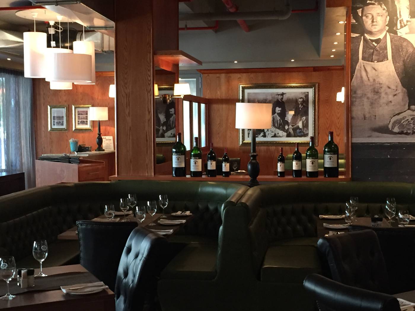 The-Capital-Mirage-Hotel-Restaurant-20