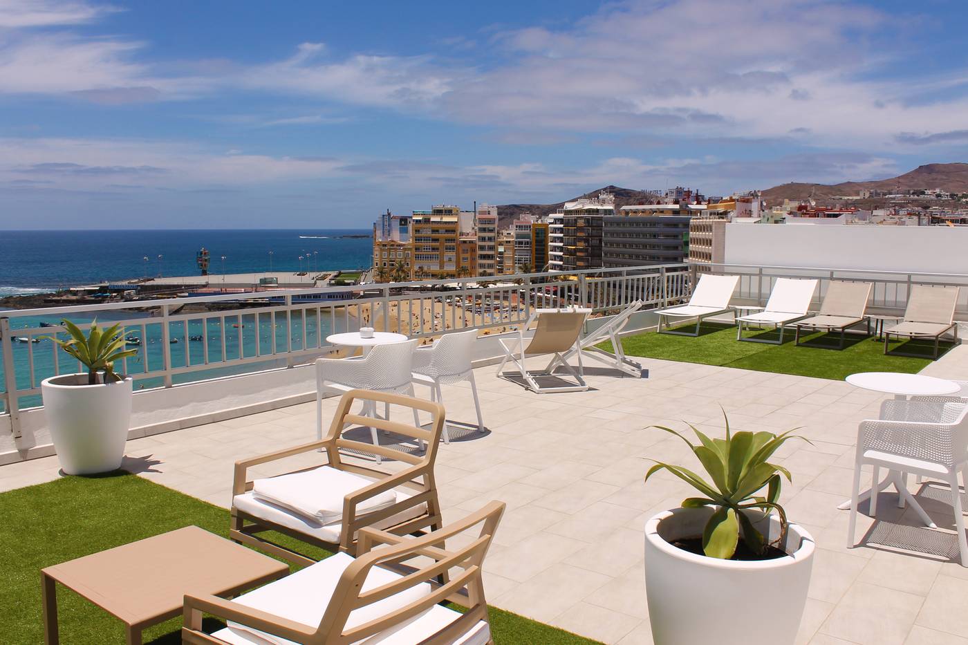 RK-Luz-Playa-Suites-Terrace-49