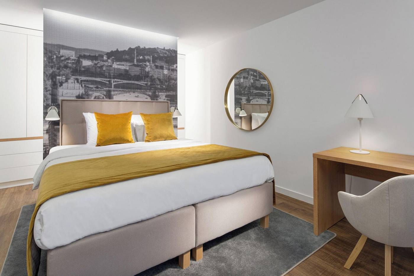 Mamaison-Residence-Downtown-Room-21