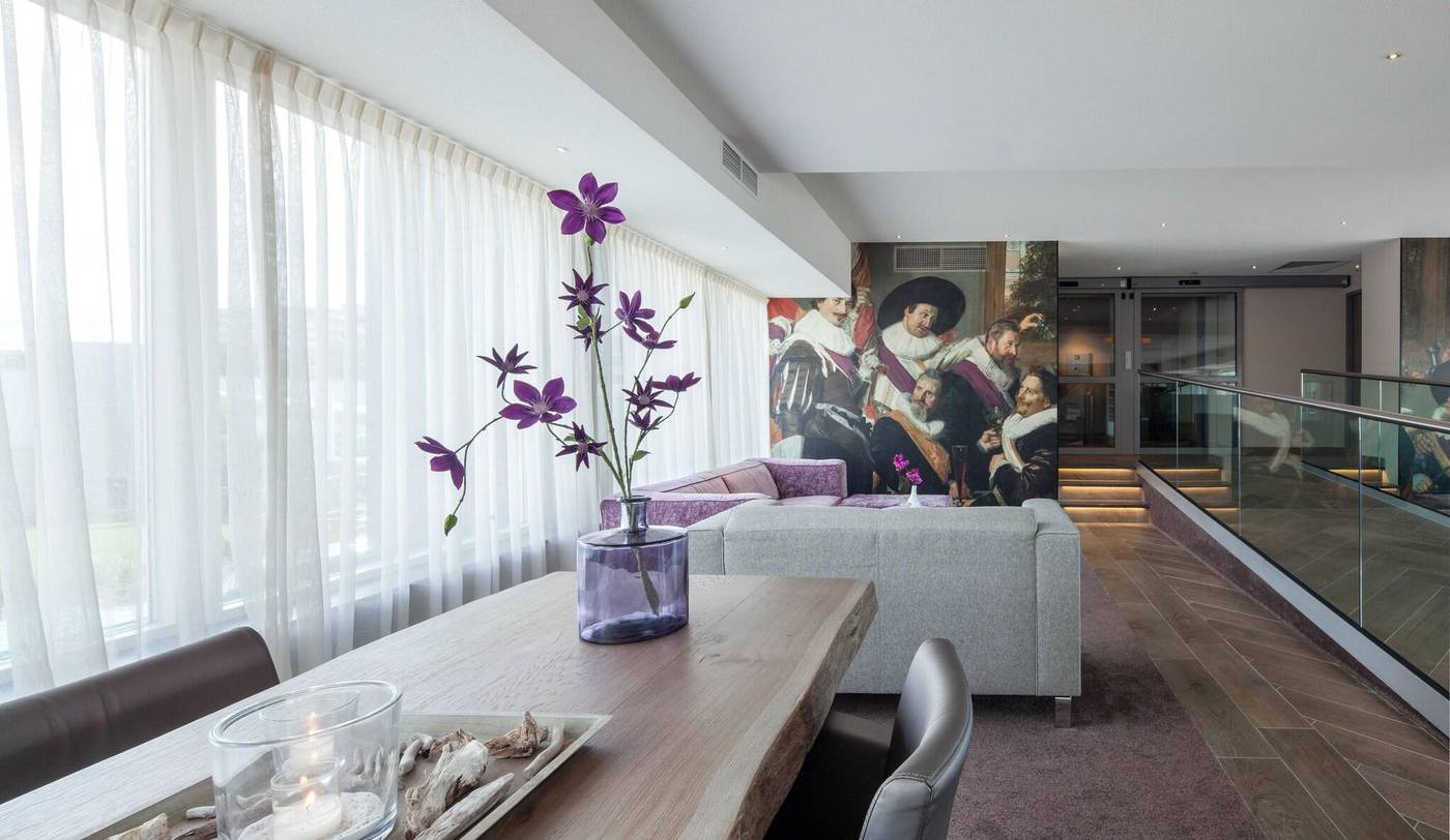 Hotel-Van-der-Valk-Haarlem-Lobby-17