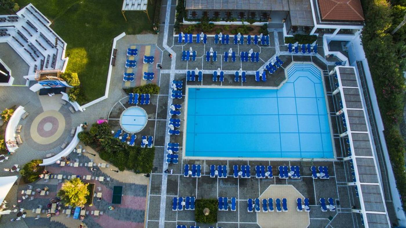 Annabelle-Beach-Resort-Pool-14