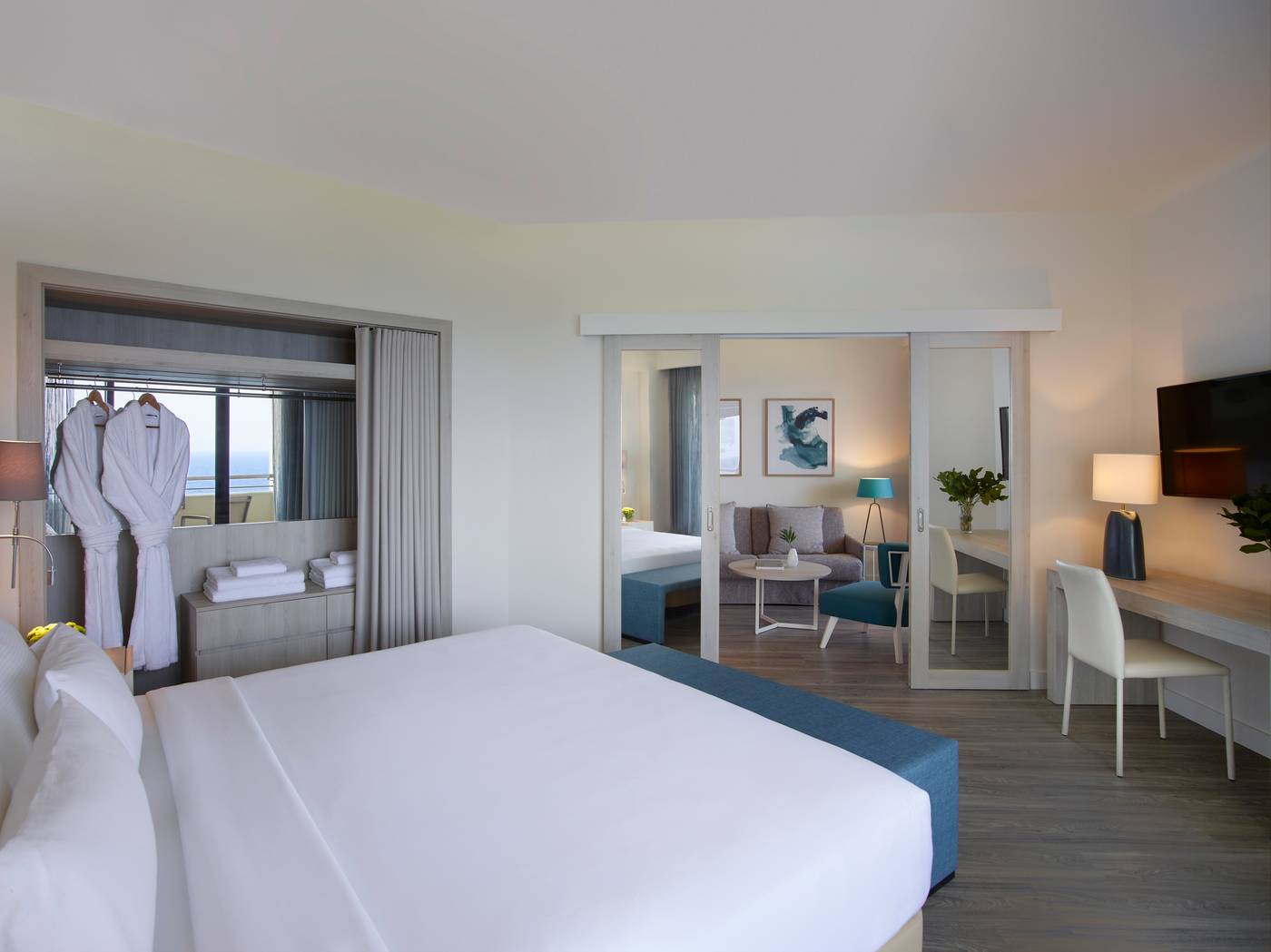 Amus-Hotel---Spa-Room-35