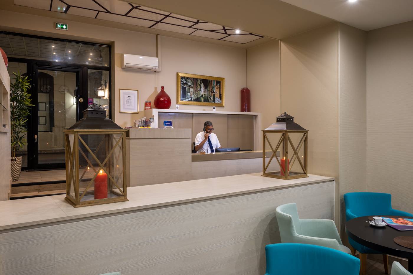 The Originals Boutique, Hôtel Danieli, Avignon-France-Avignon-Lobby-10