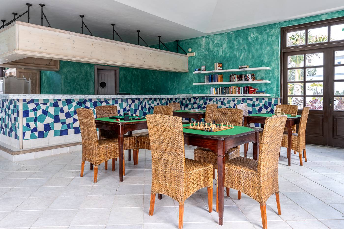 Hotel-LIVVO-Volc--n-Lanzarote-Sports-and-Entertainment-59