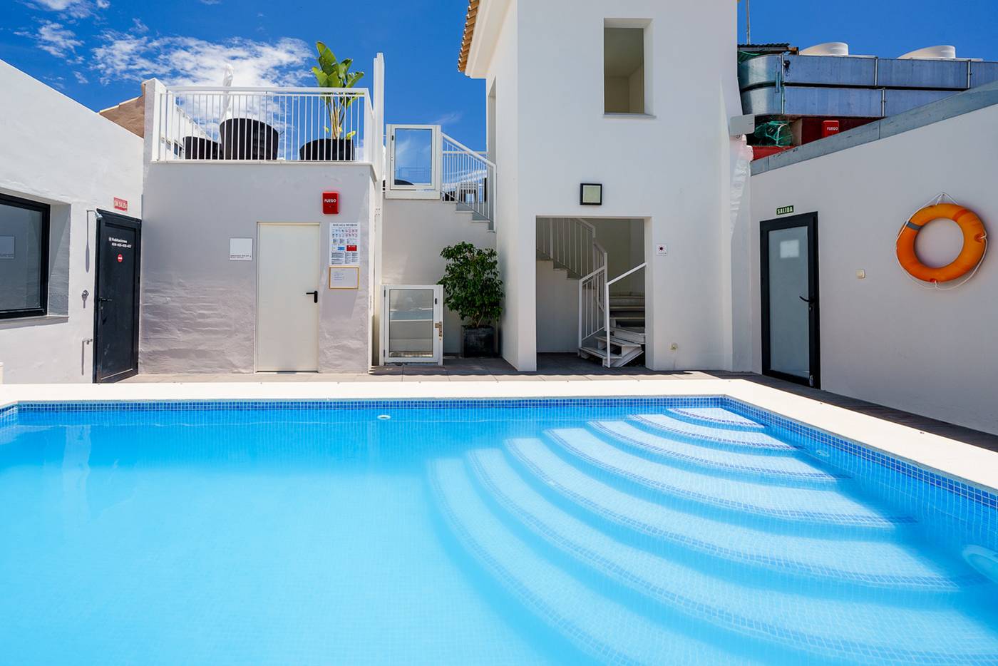 Exe-M-laga-Museos-Pool-4