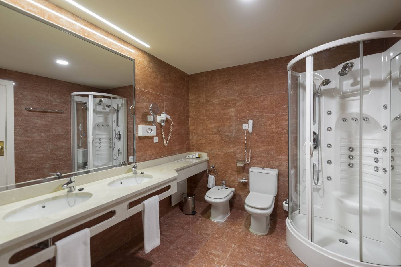 Elba-Madrid-Alcal-----Room-42