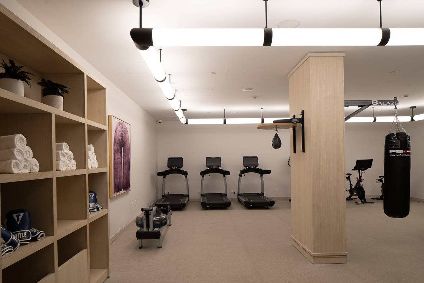 Arlo-Midtown-Times-Square-Sports-and-Entertainment-56