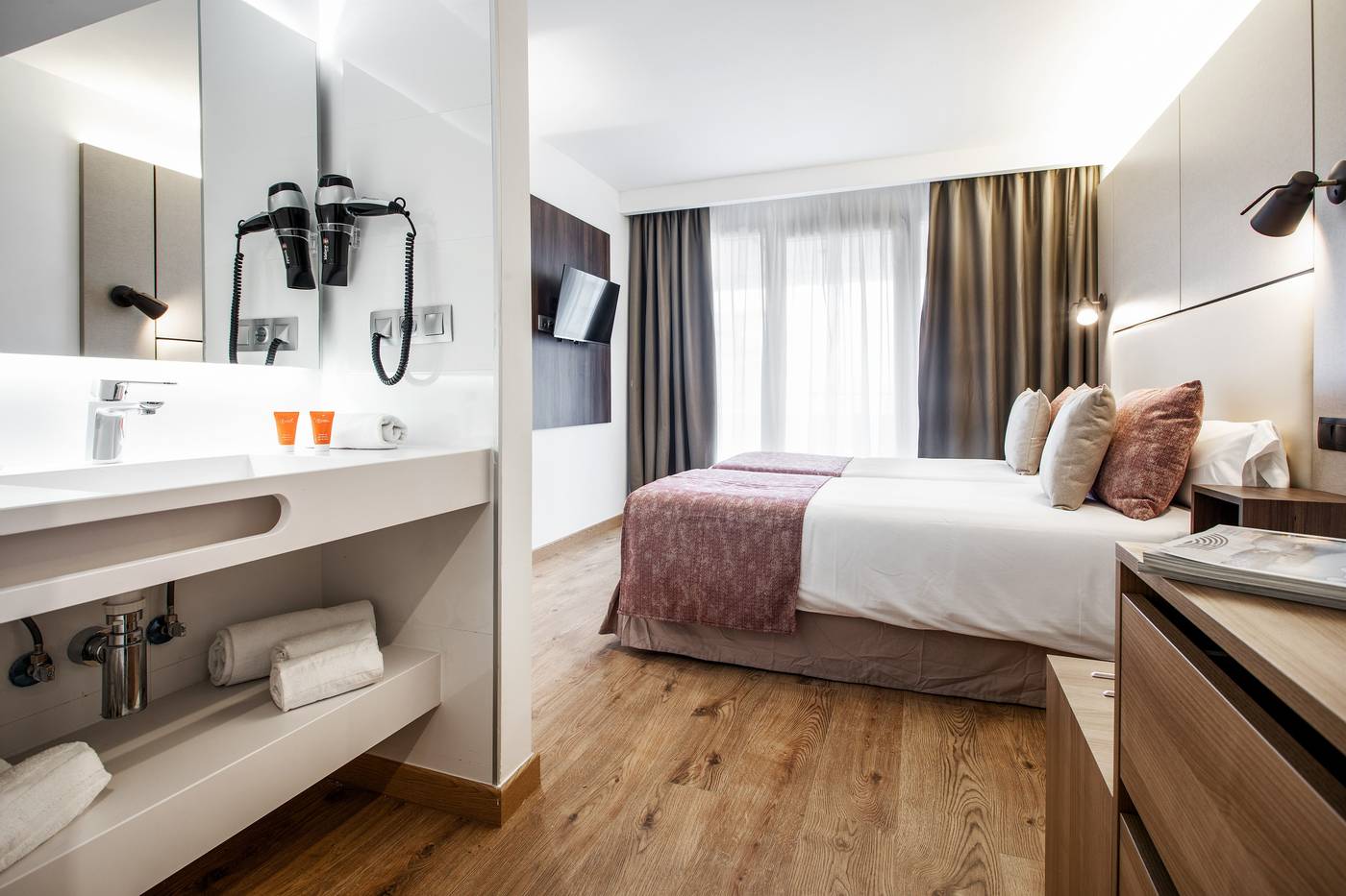 Aptos-Eurobuilding-2-Room-28