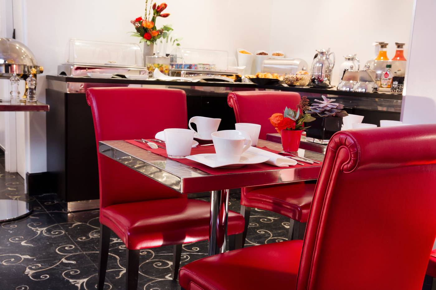 Ares-Eiffel-Restaurant-55