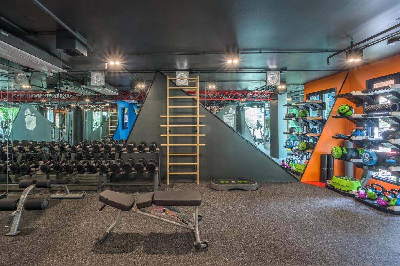 COSI-Krabi-Ao-Nang-Beach-Sports-and-Entertainment-20