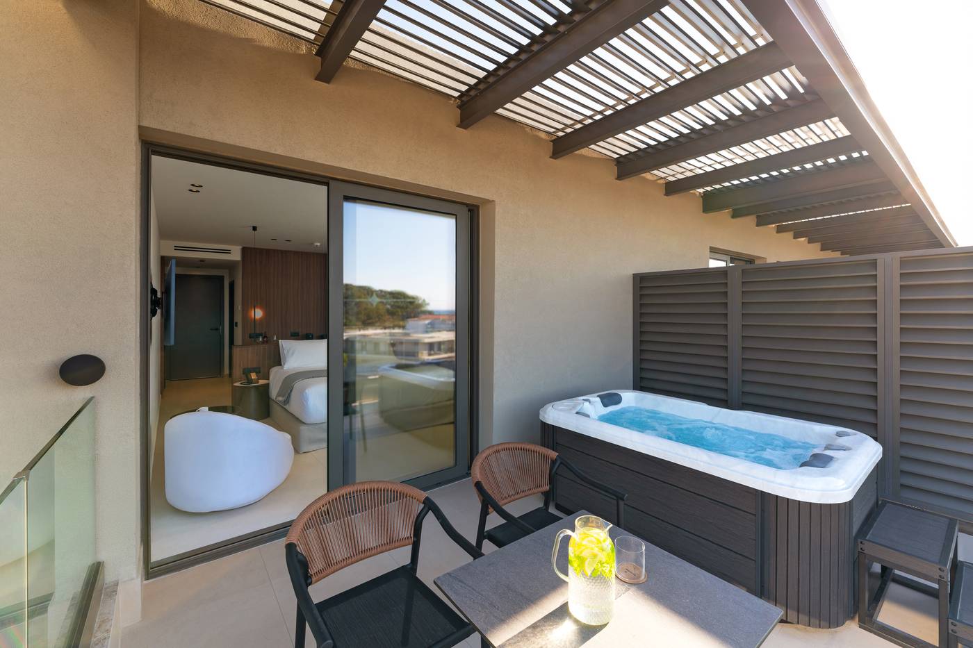 Alizo Comfort Chic Stay