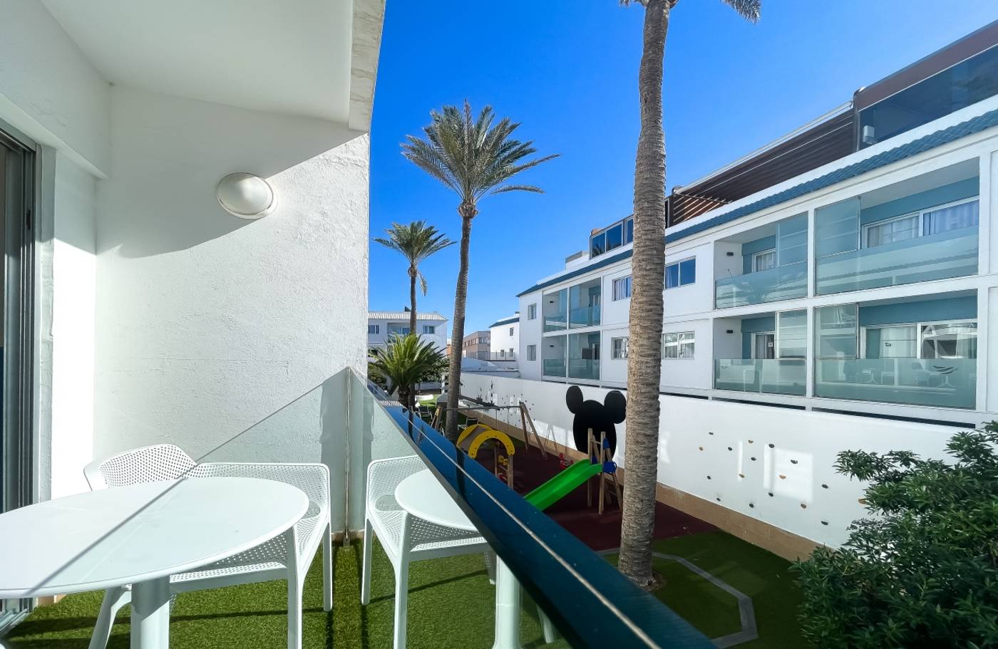 Surfing-Colors-Corralejo-Room-11