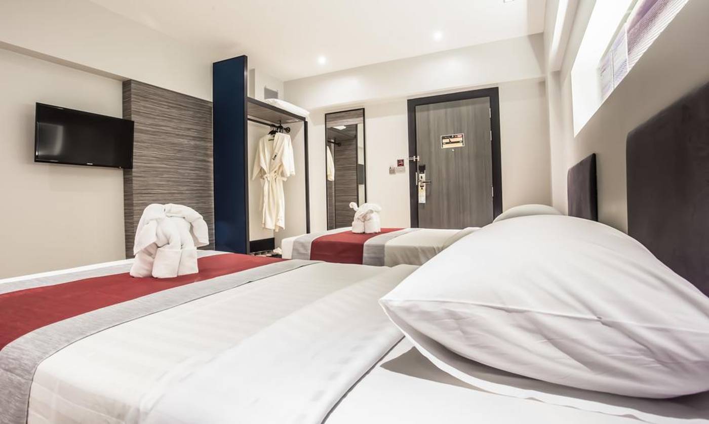 Nouvo-City-Hotel-Room-37