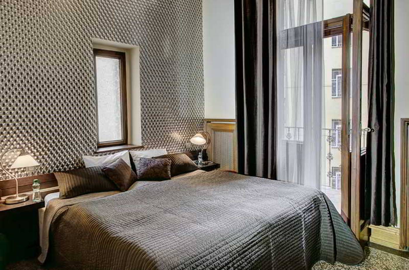 The-Art-House-Room-4