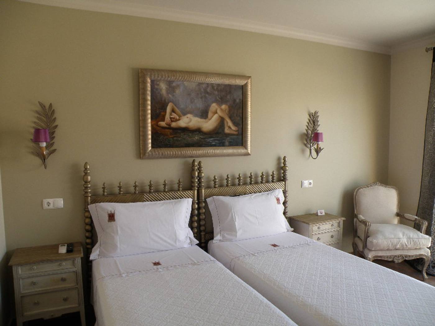 Dom-Manuel-I-Room-20