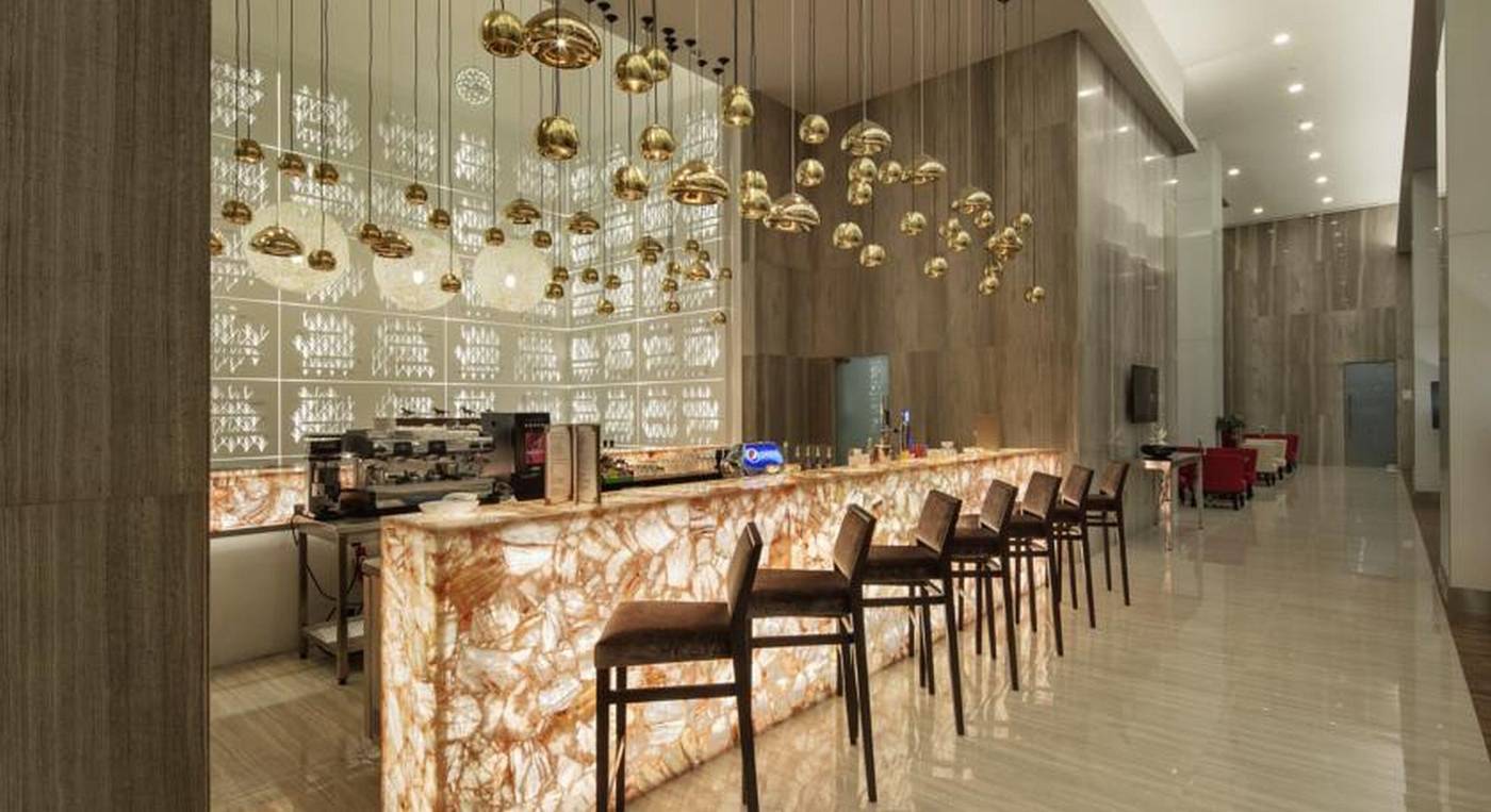 The-Sense-De-Luxe-Hotel-Bar-35