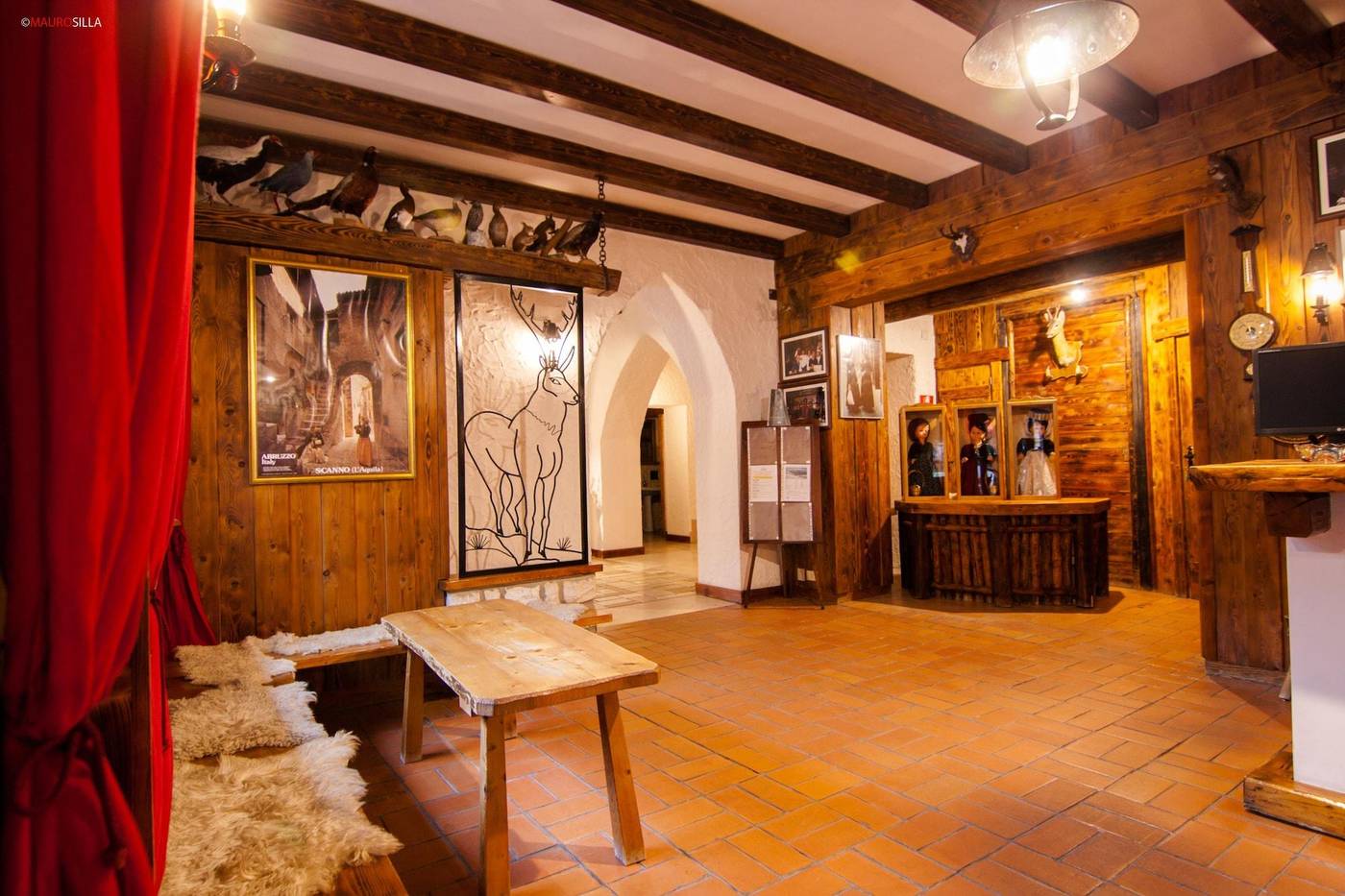 Hotel Mille Pini-Italy-SCANNO-Lobby-5