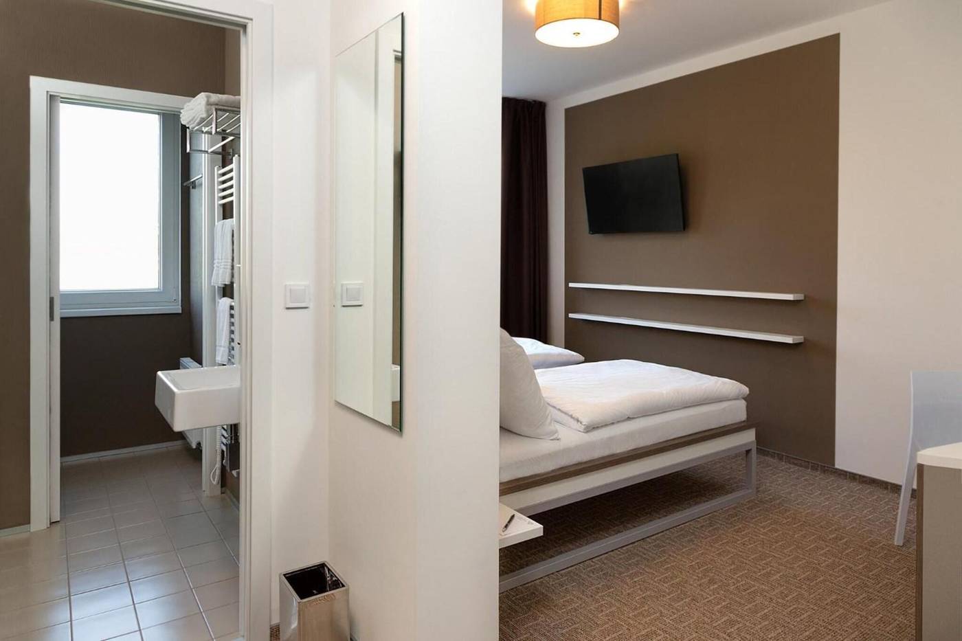 Sky-Hotel-Prague-Room-9