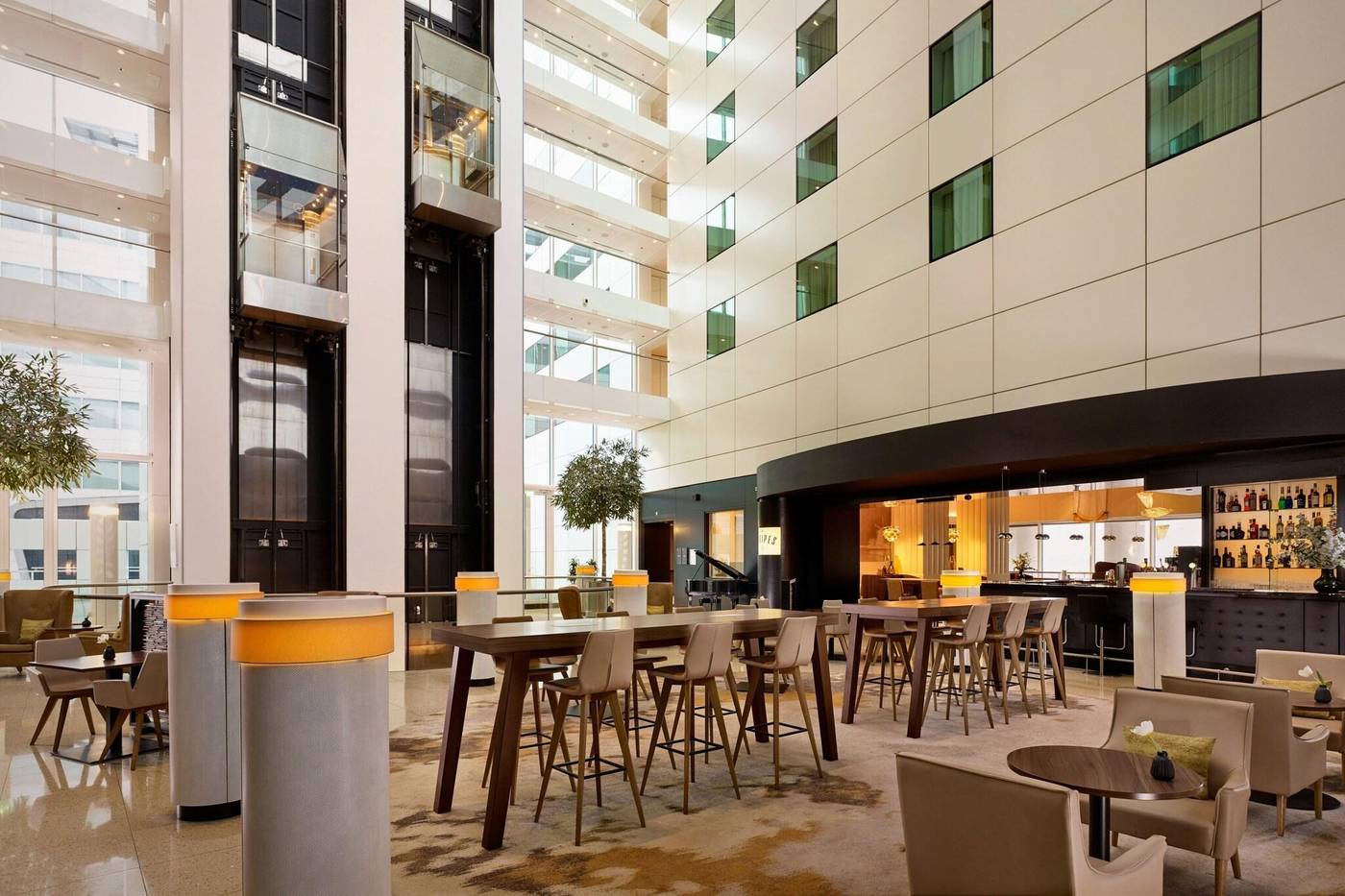 Sheraton-Amsterdam-Airport-Hotel-And-Conference-Center-Restaurant-6