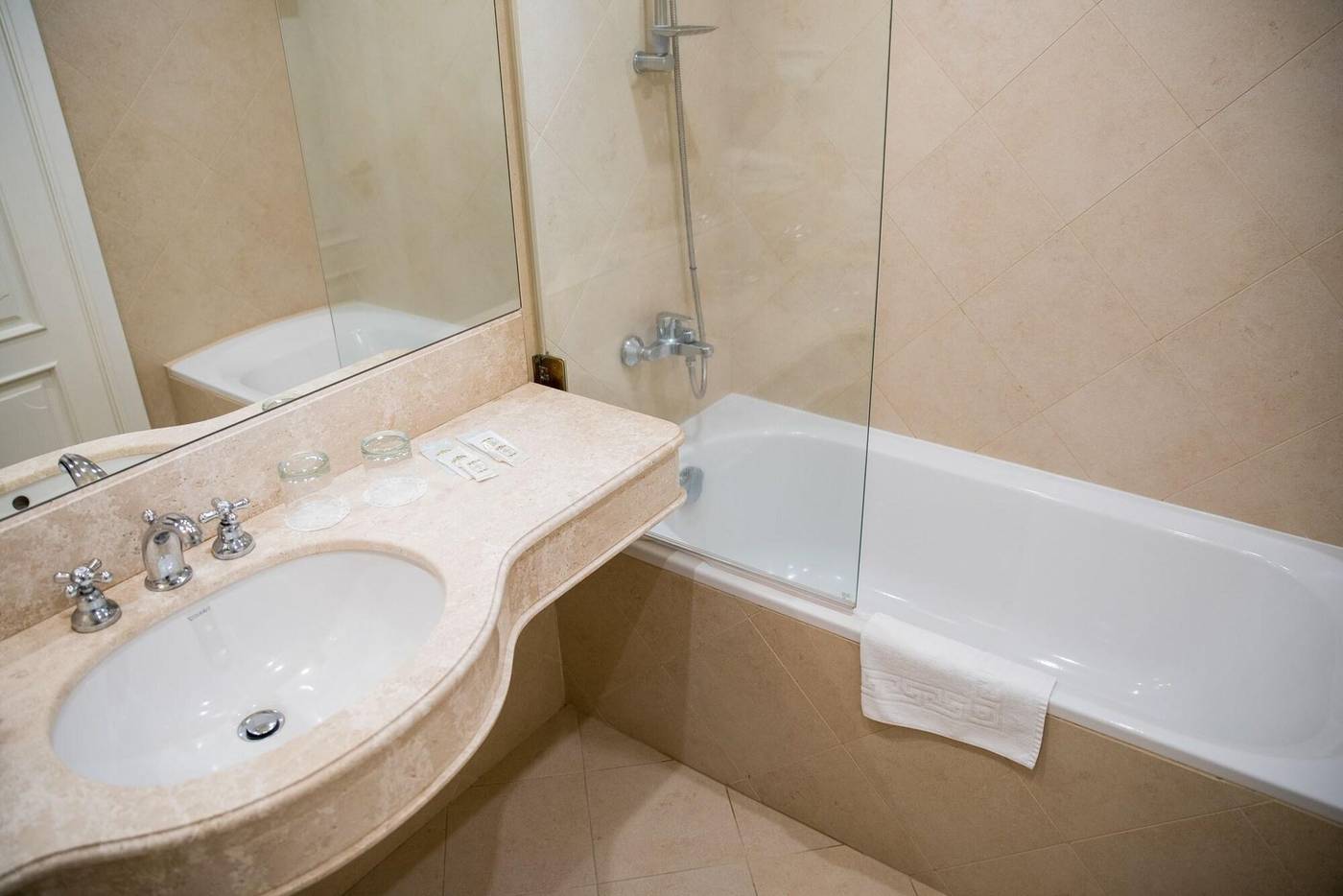 Apia Hotel-Lithuania-VILNIUS-Room-7