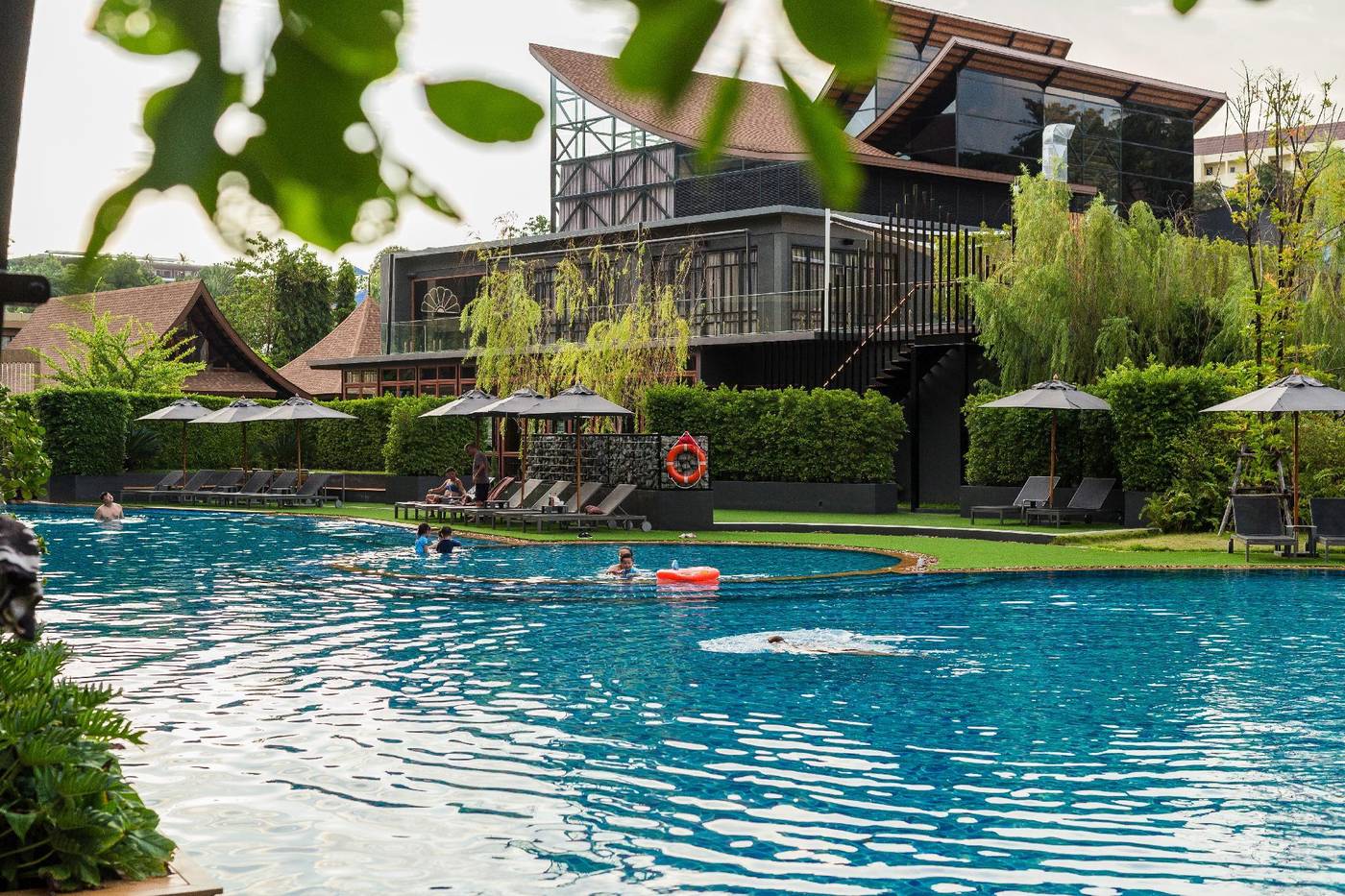 Aurico-Kata-Resort---Spa-Pool-6