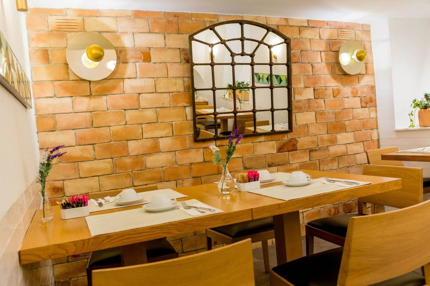 Hotel-Meninas-Restaurant-16