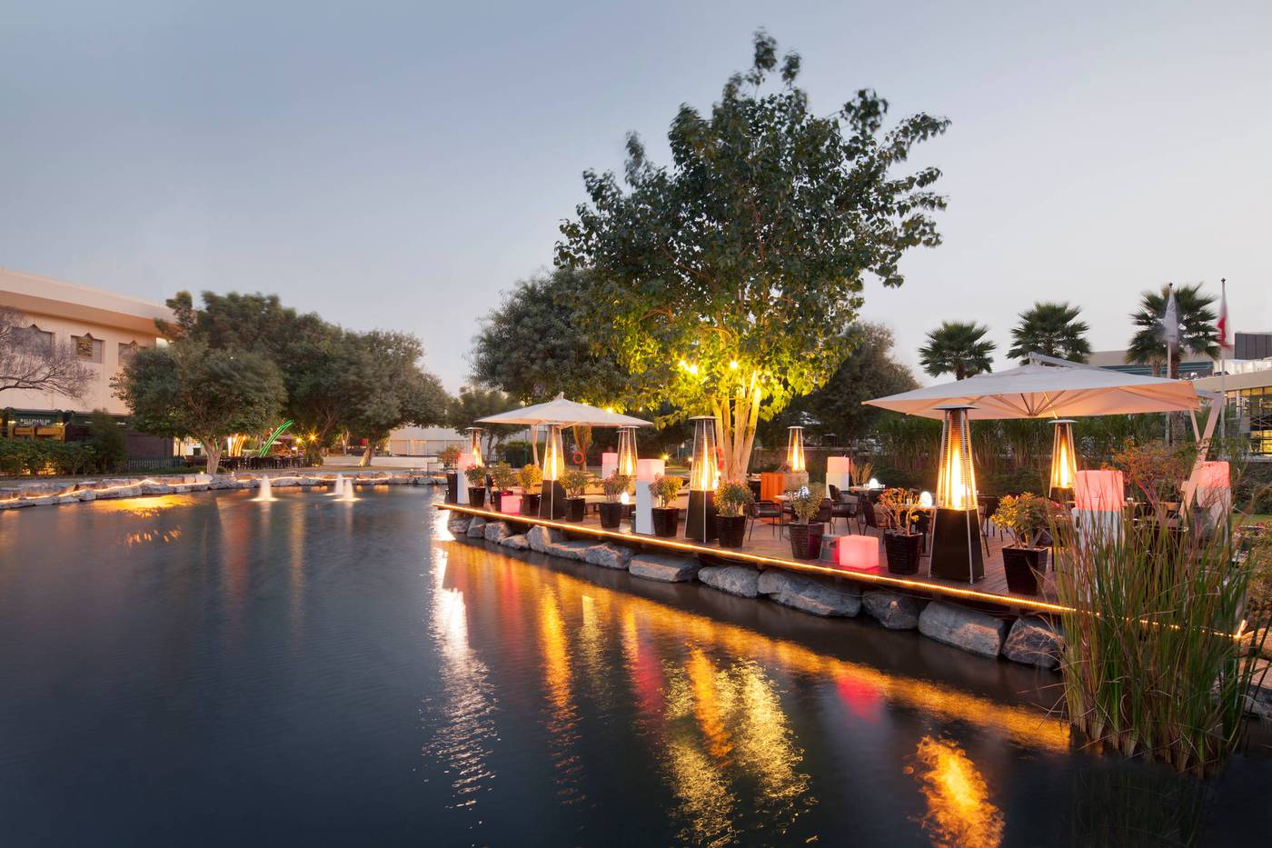 Jumeirah-Creekside-Restaurant-8