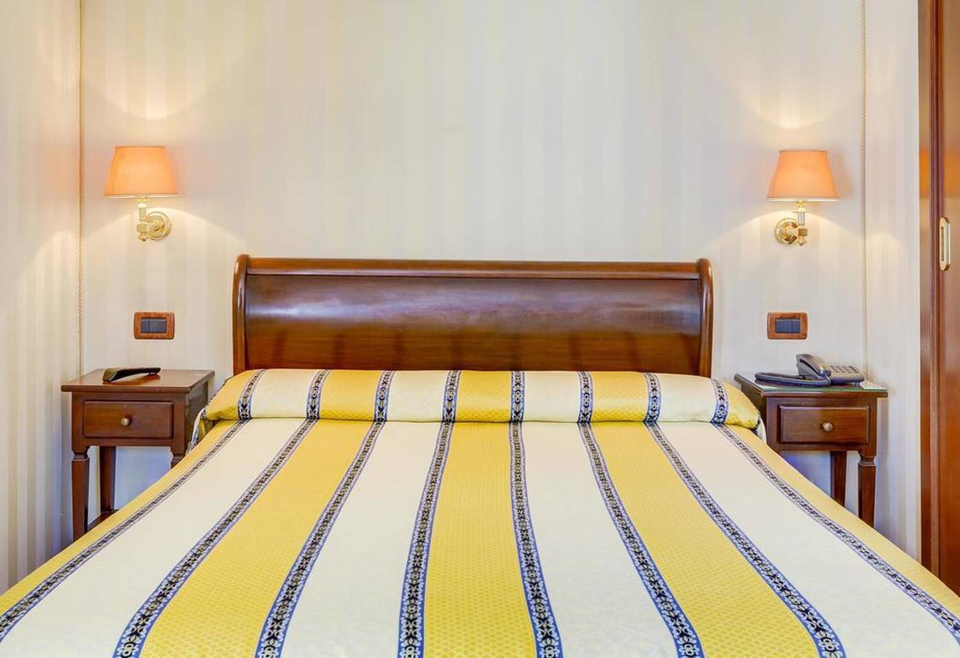 Hesperia-General-view-8