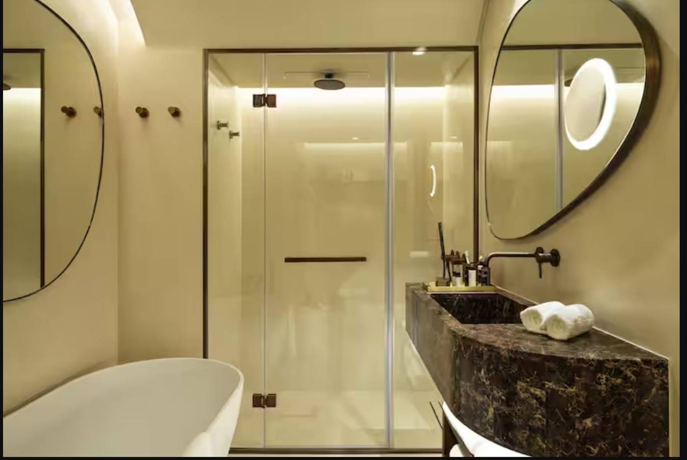 Isla-Brown-Corinthia-Resort---Spa--Curio-Collection-By-Hilton-Room-46