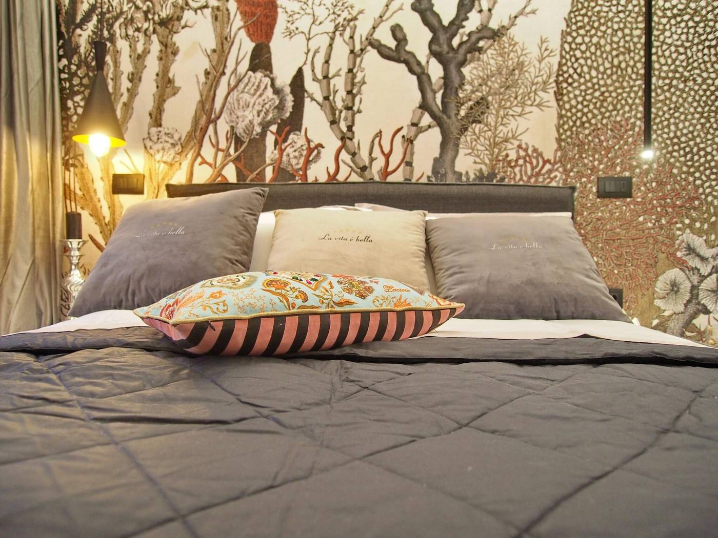 La-Vita-e-Bella-IV-Room-5