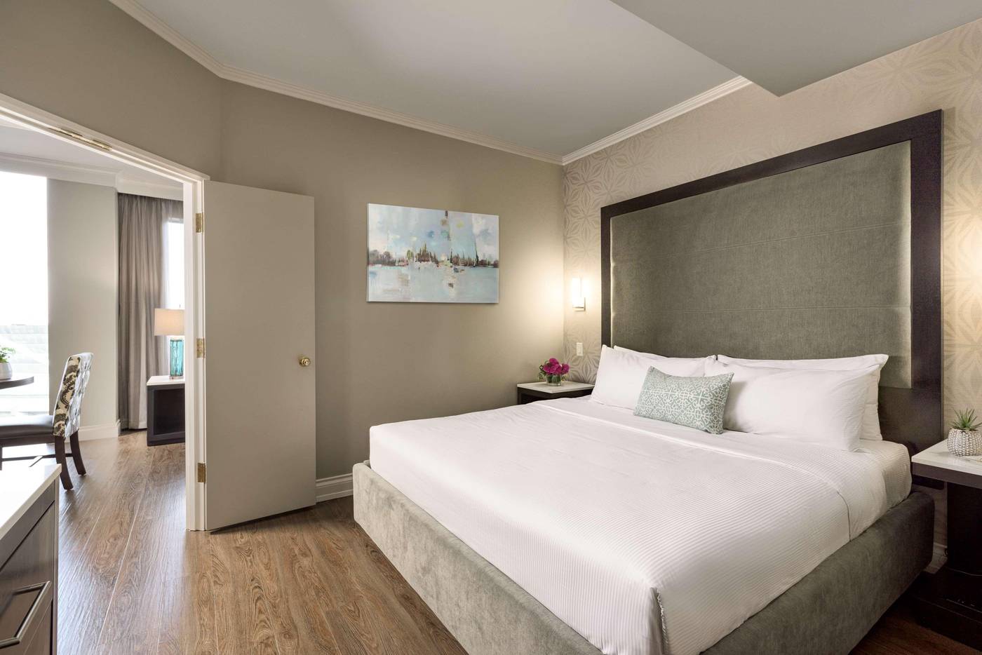 Georgian-Court-Hotel-Room-18