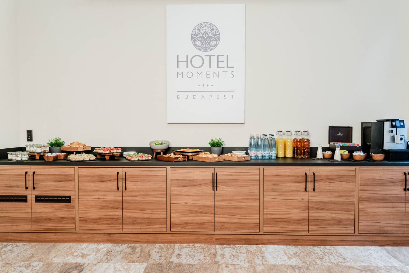 Hotel-Moments-Budapest-Conferences-57