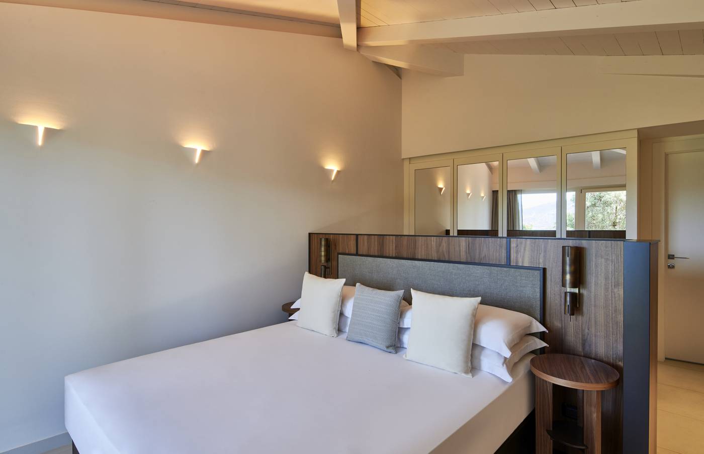 Baia-Chia-Laguna-Resort--Curio-Collection-By-Hilton-Room-31