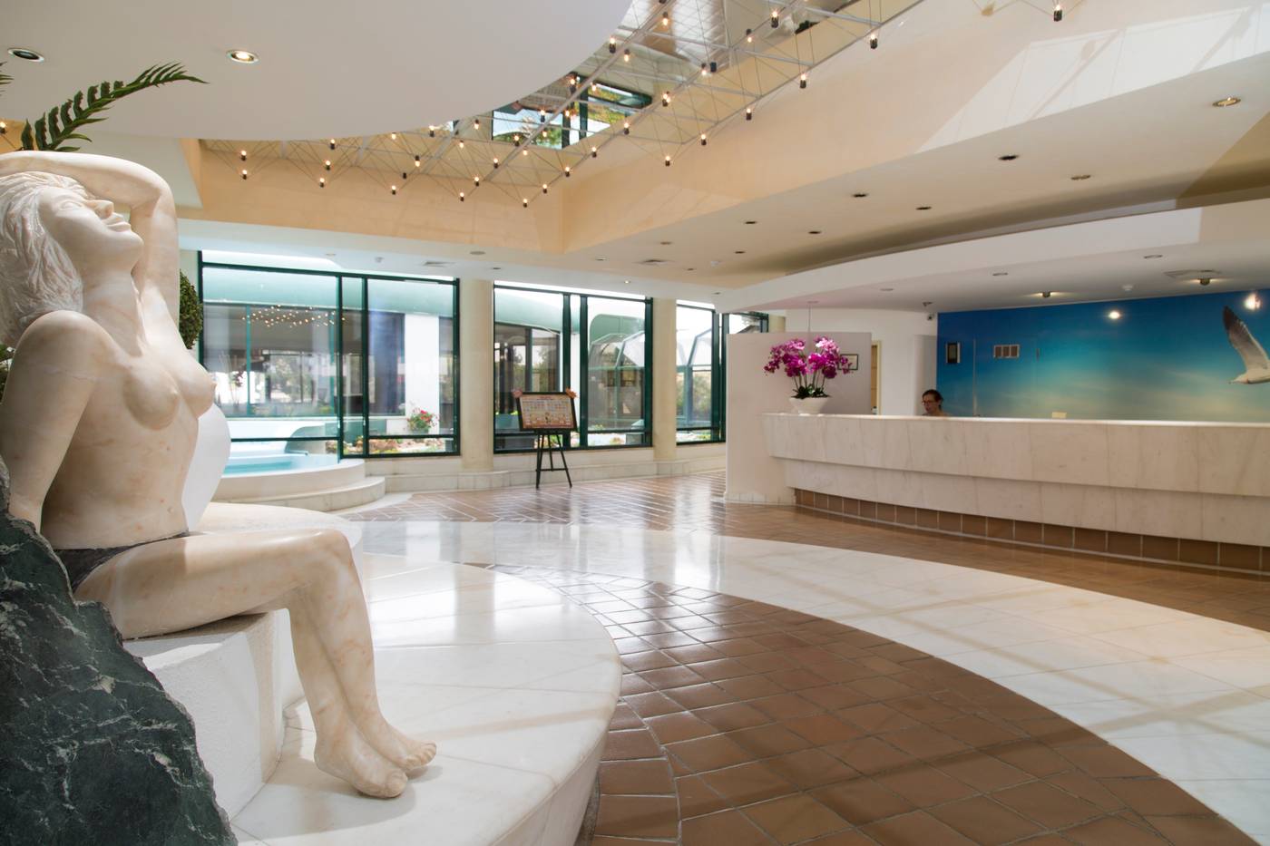 Ondamar-Hotel-Lobby-65