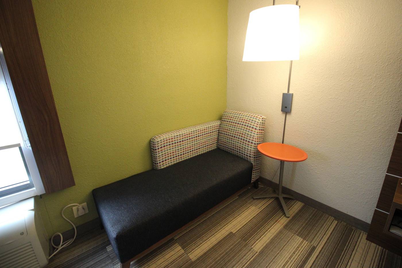 Holiday Inn Express & Suites Houston Memorial Park-United States-HOUSTON-Room-10