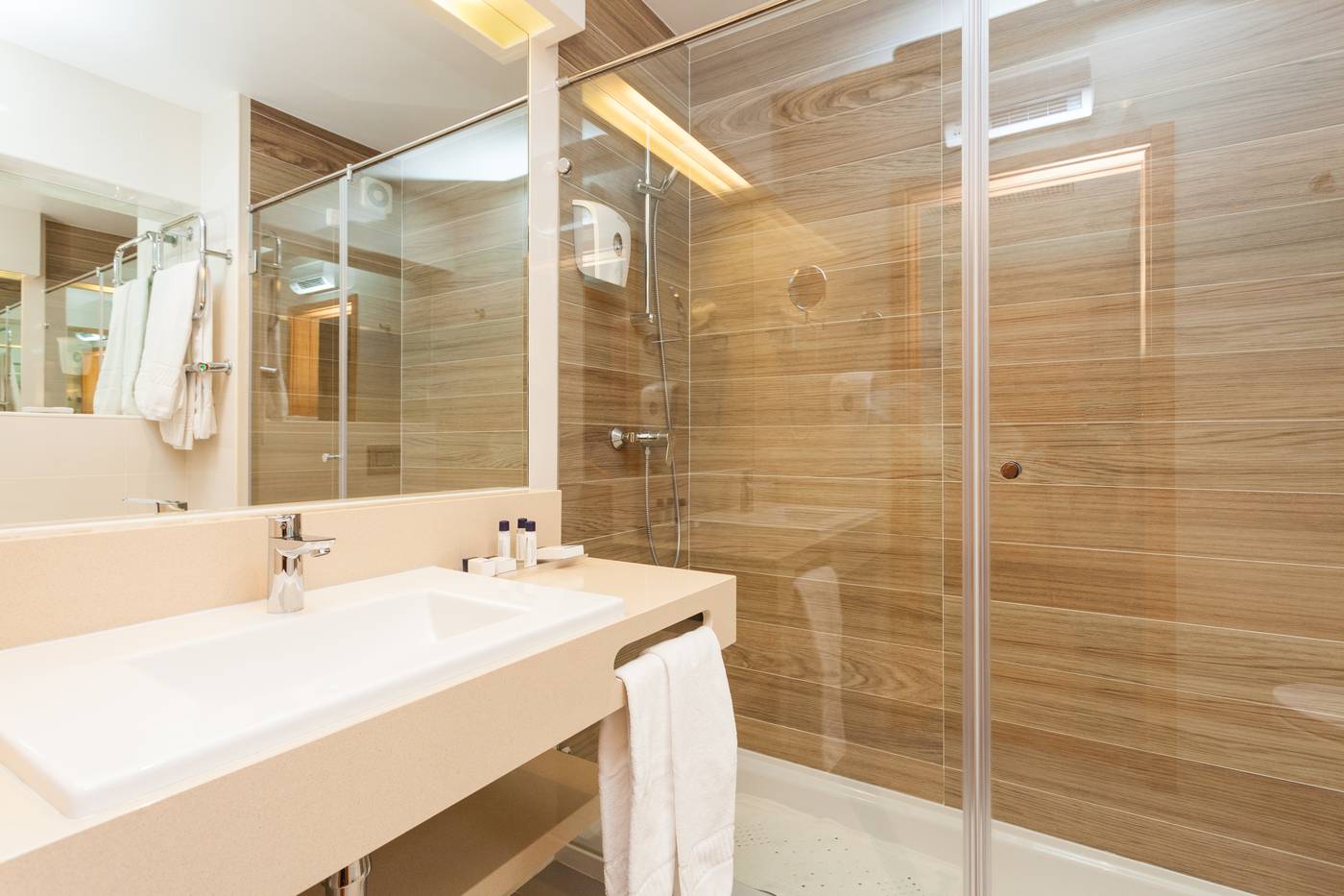 Marina-Rio-Room-20