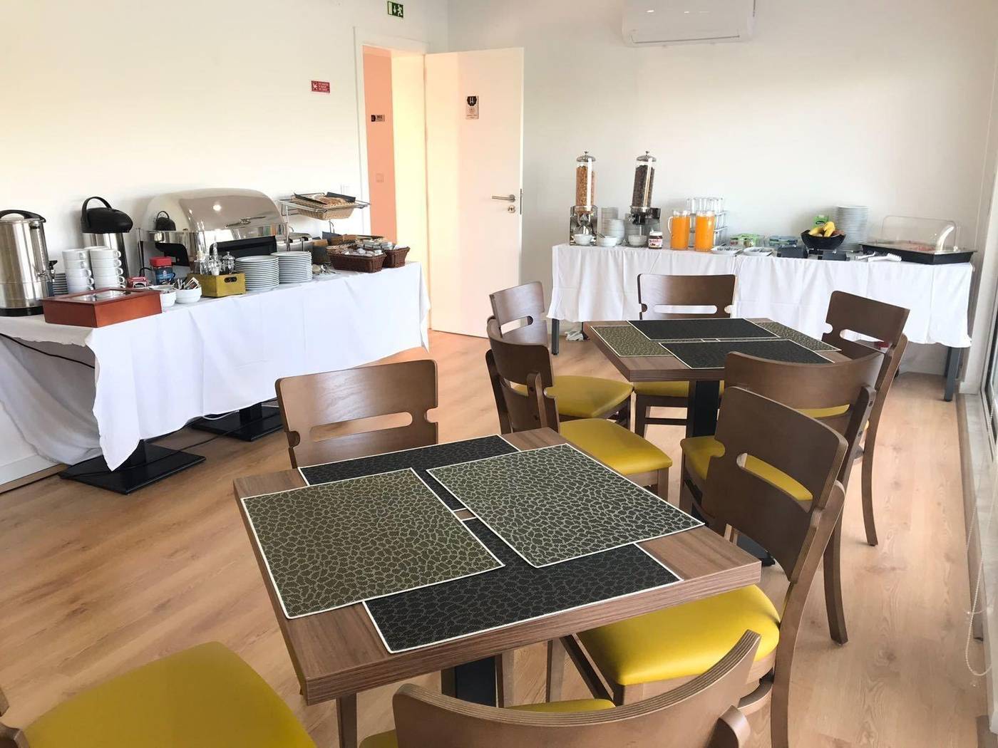 HILLTOP OASIS - Lisbon Lux Oeiras Resorts-Portugal-OEIRAS-Restaurant-1