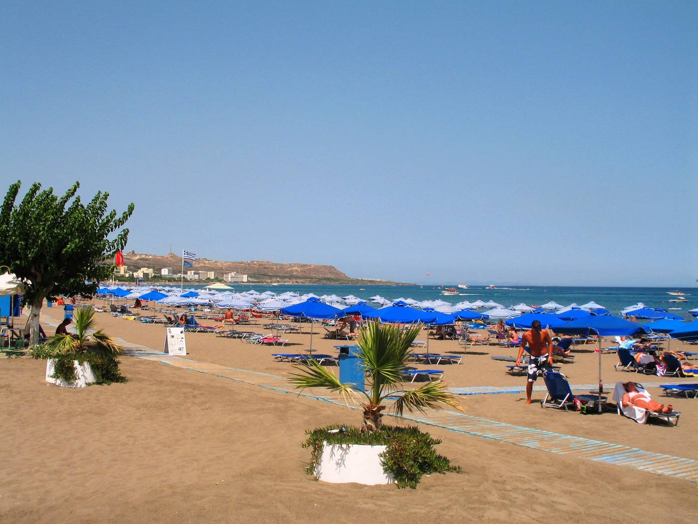 Hillside-Studios-Beach-74