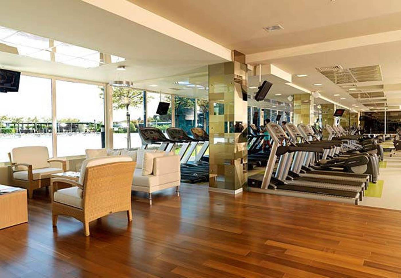 Renaissance-Polat-Istanbul-Sports-and-Entertainment-67