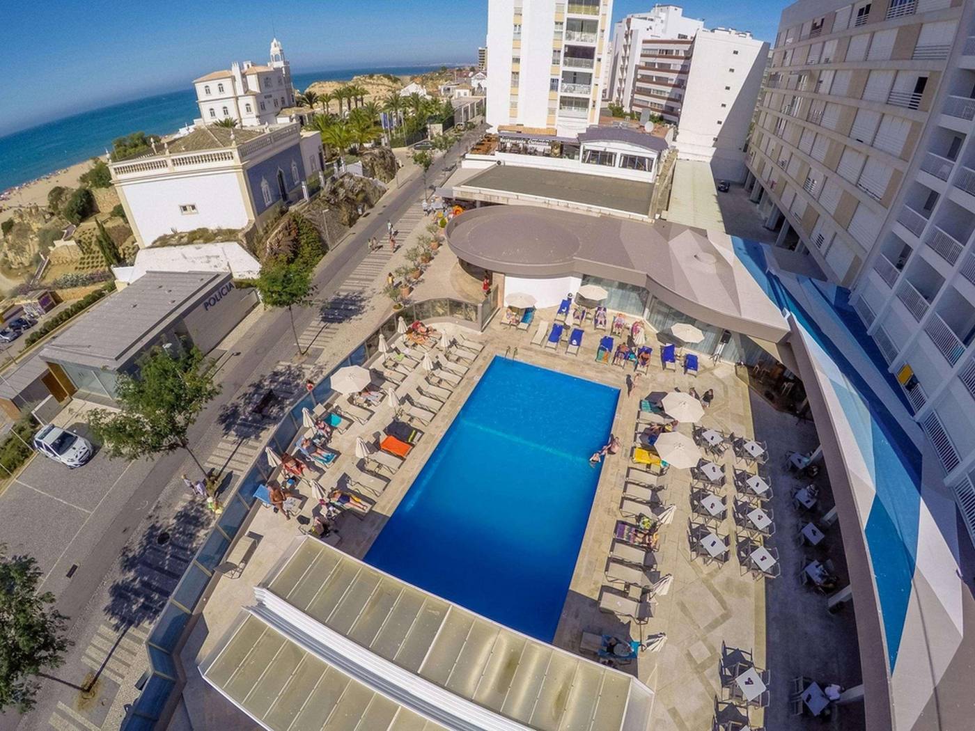 Jupiter-Algarve-Hotel---Beach---Spa-Pool-4