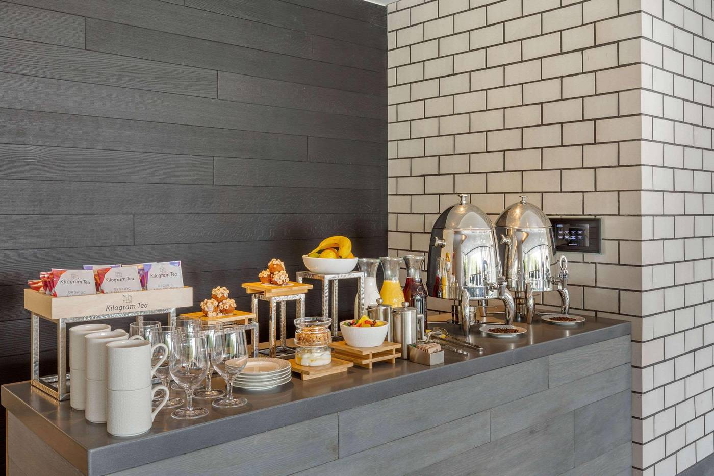 Cambria-Hotel-Boston-Downtown-South-Boston-Conferences-23